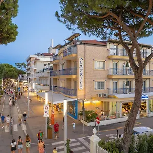 Caprice - In Centro A Riccione